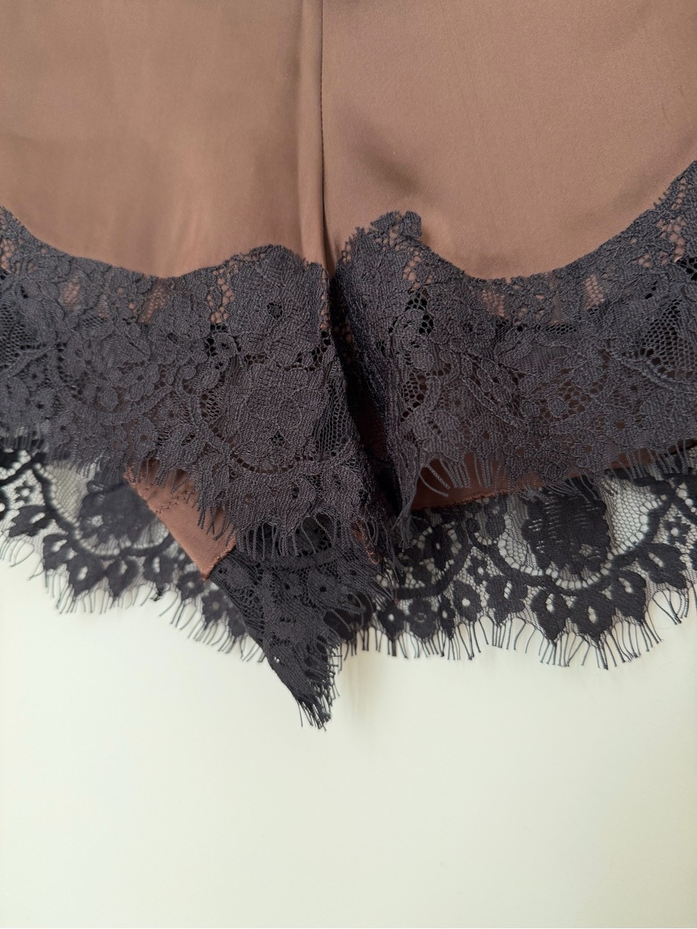 Camila Coelho Brown black lace trim Shorts - Picture 4 of 7